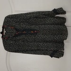 LOFT grey floral long sleeve printed blouse size medium ruffle 1/2 button